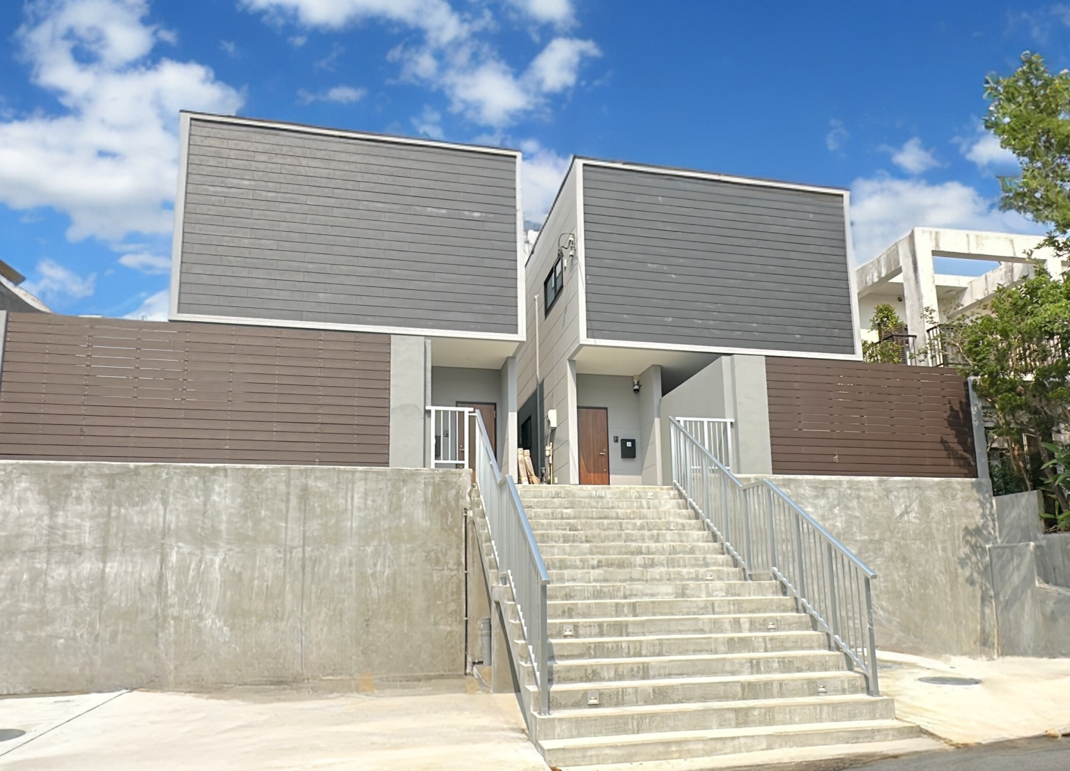 56851536355149d4db737e7ba1327d